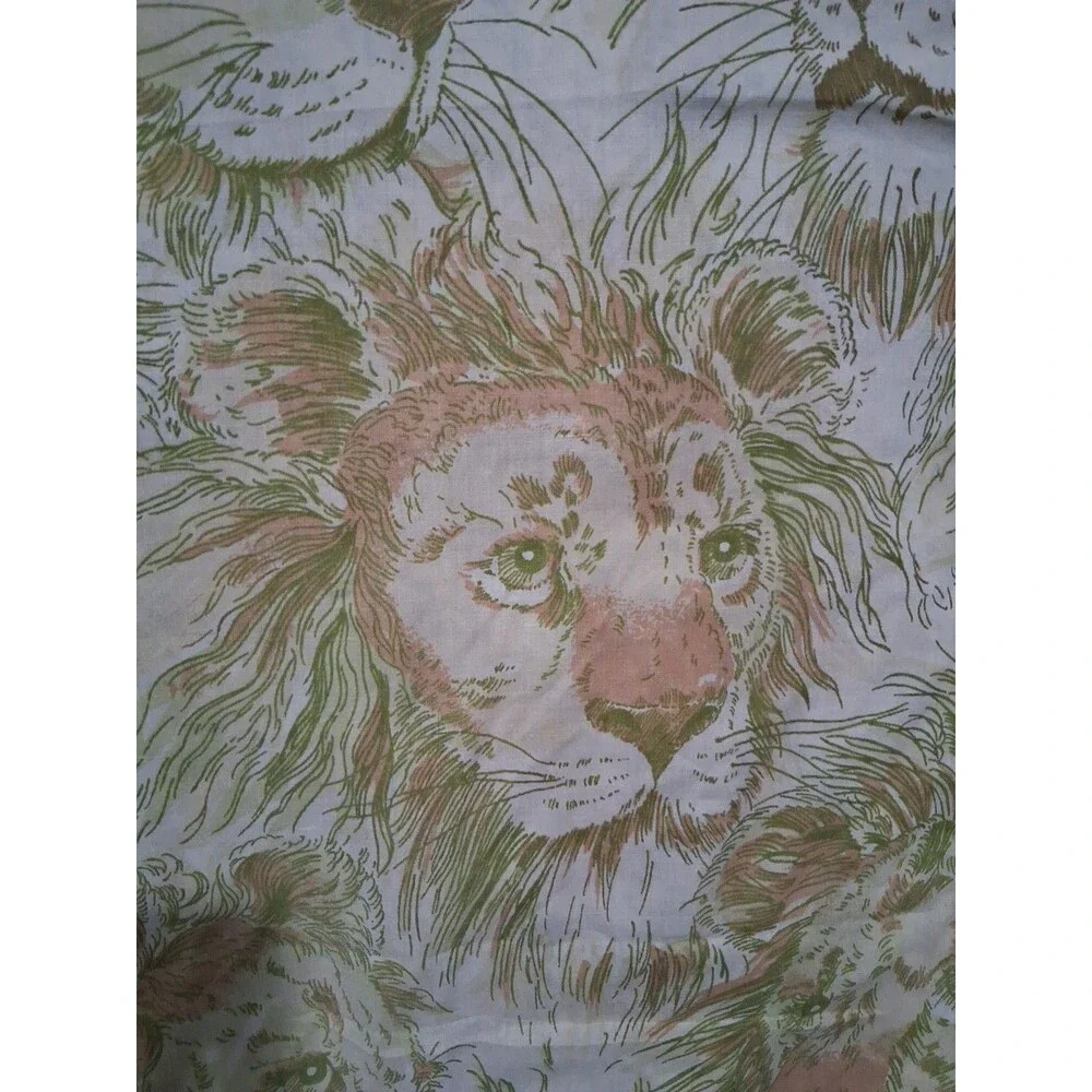 Vintage Lion Bed Sheet Twin Flat Bedding Linens Fabric Animal